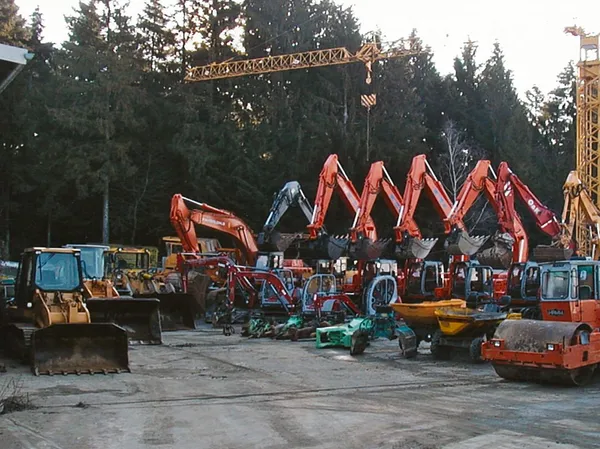 Fuhrpark Bagger, 2004