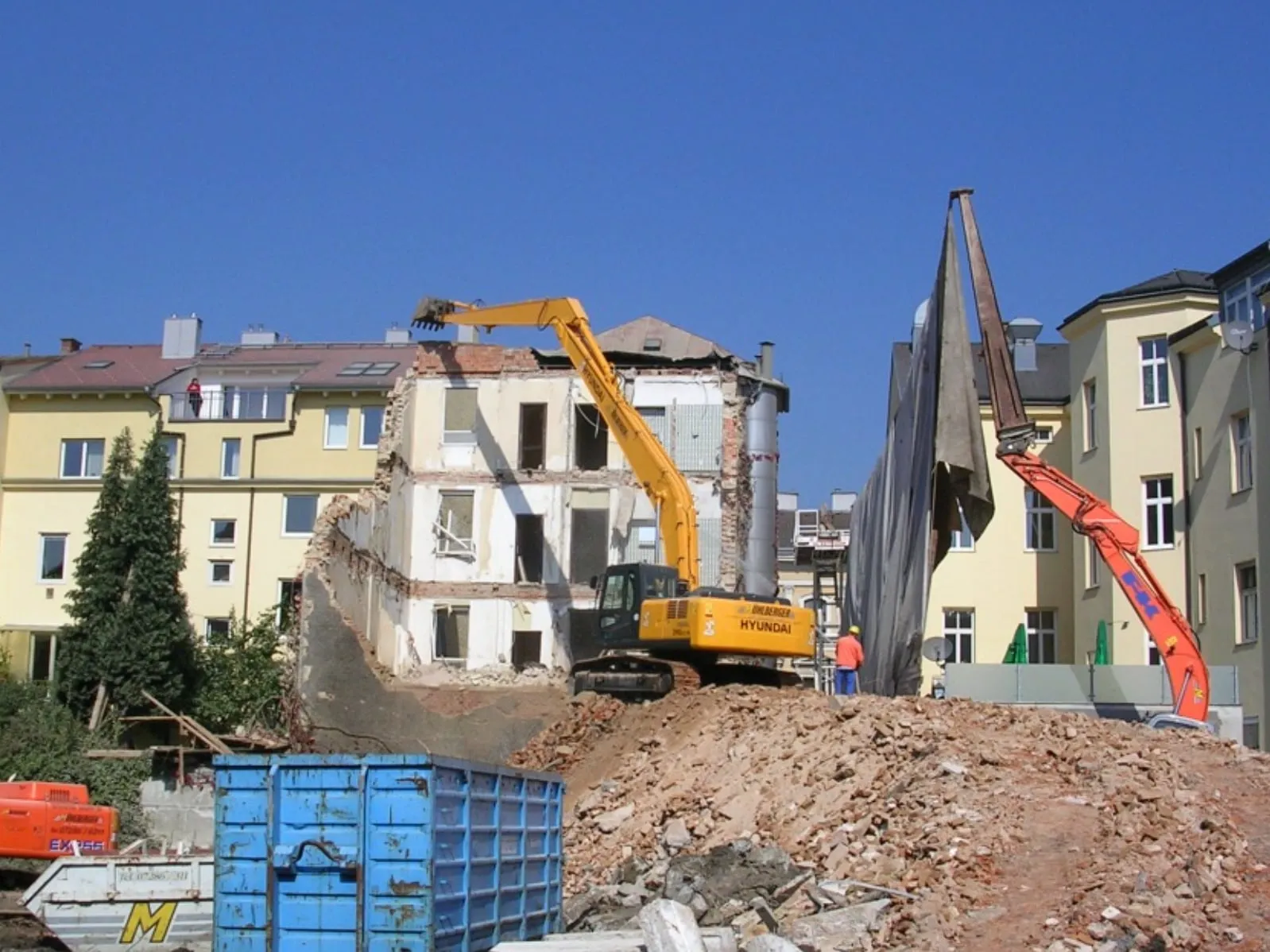 Rückbau mit Staubschutz in Linz